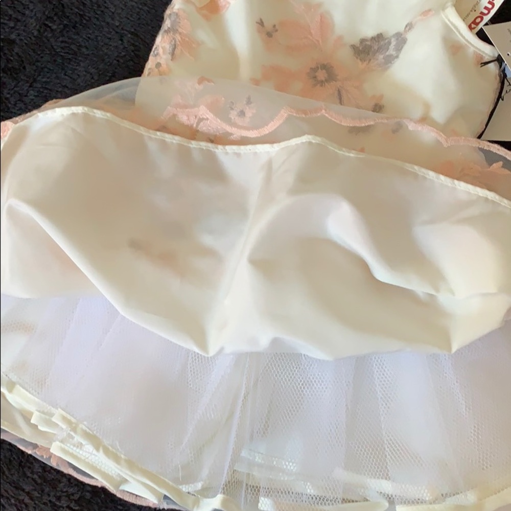 Pippa & Julie Spring Dress 2T 🌺💖🌸 - Picture 3 of 4